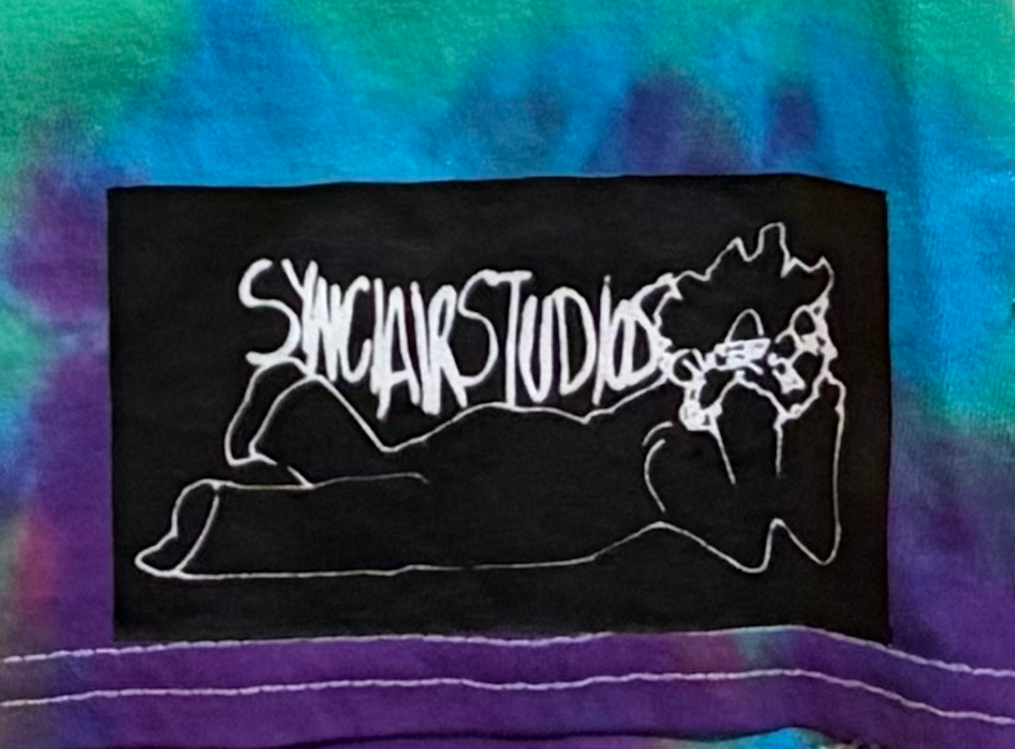 Tie-Dye Mouth Tee (1/4)